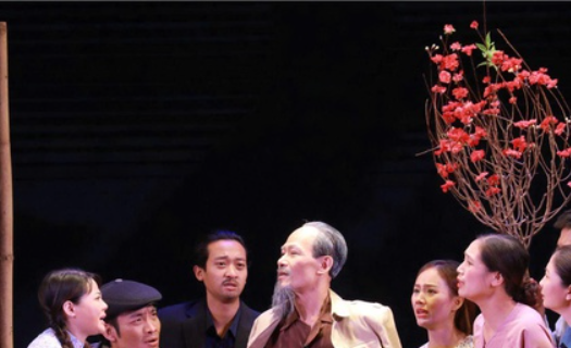 ‘Bác Hồ một tình yêu bao la’ đến Lào và Thái Lan